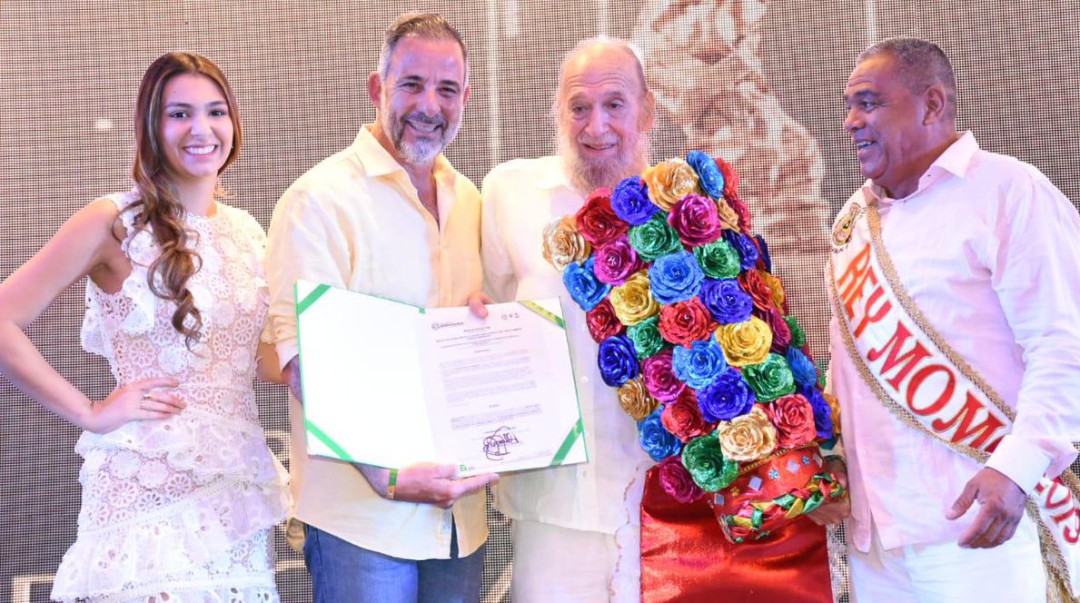 Homenaje a Enrique García en Premio Ernesto McCausland