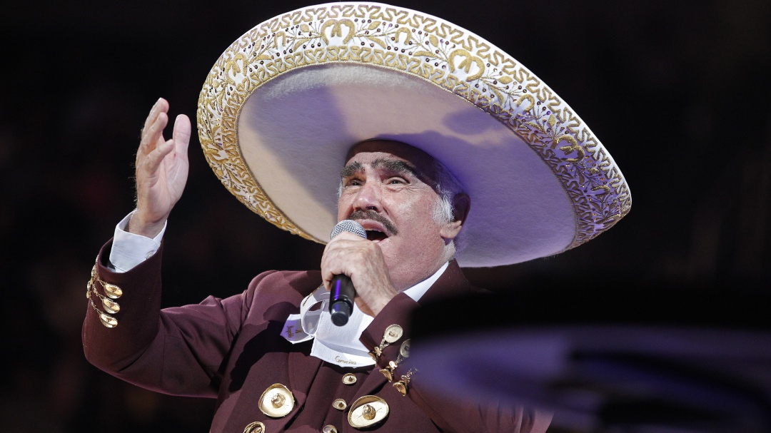 ¡Indignante! Vicente Fernández rechazó trasplante por miedo a volverse gay