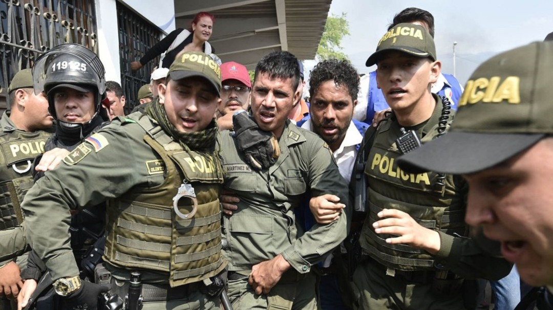 Gobierno anuncia plan para atender militares venezolanos desertores