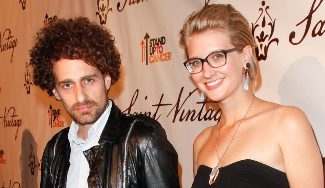 Isaac Kappy (izquierda)