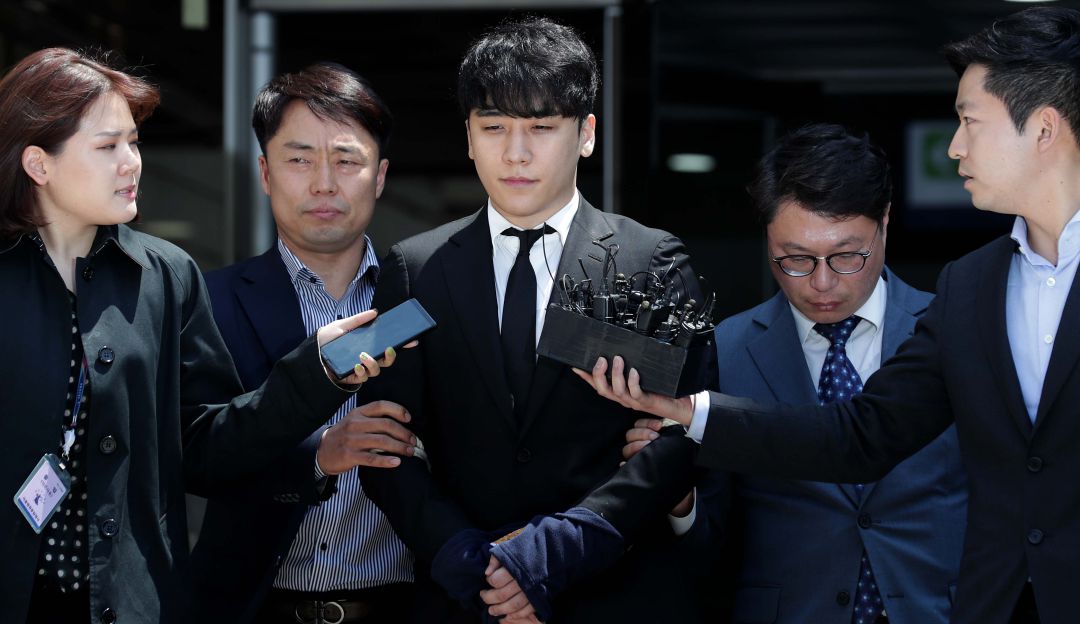 Seungri.