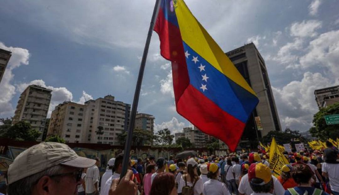 Noruega ratifica su apoyo para buscar salida pacífica a crisis en Venezuela