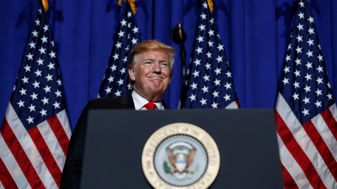 Trump afirma que si Teherán ataca a EEUU "será el fin de Irán"
