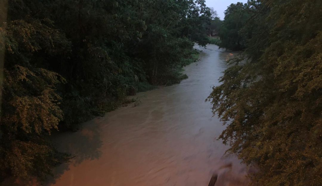 Desbordamiento río Apartadó, Gestión del Riesgo, Creciente: Activan alertas por creciente del río Apartadó