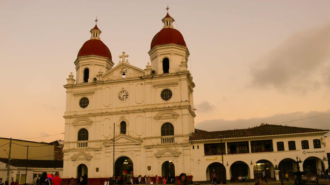 Buseros de Rionegro se declararon en paro indefinido