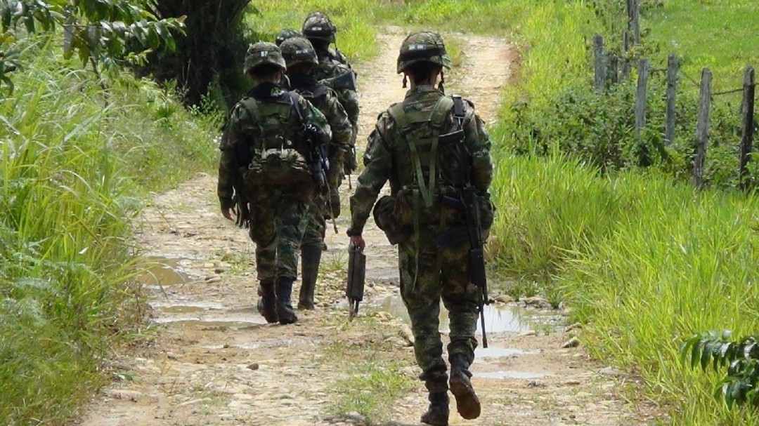 Tres militares capturados por manipulación de formularios para recompensas