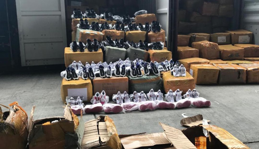 Textiles y confecciones, sectores más afectados por el contrabando