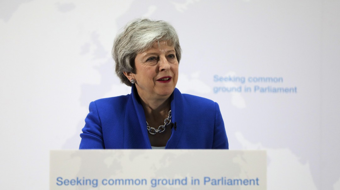 May abre posibilidad sobre segundo referendo del "brexit"