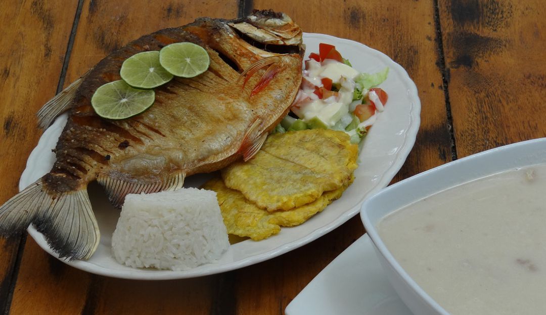 restaurante en monteria, pesca, ambiente campestre, bar: Cascadas Pesca – Restaurante – Bar