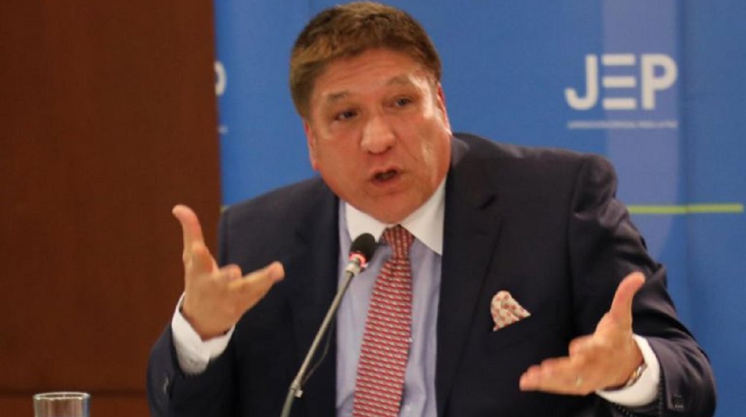 Sigifredo López salió ileso de intento de atraco