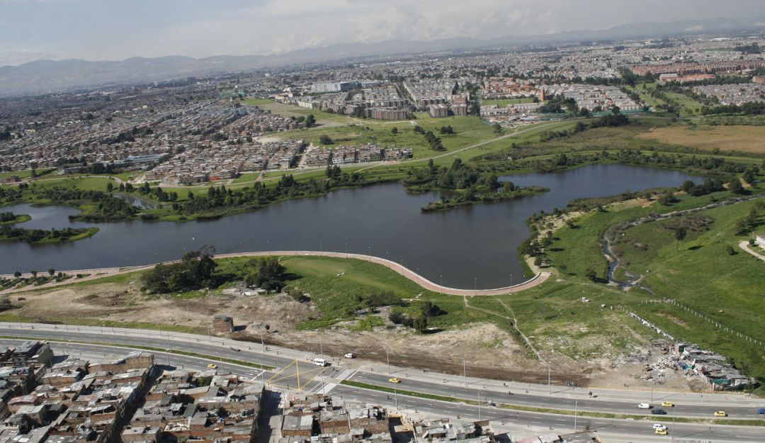 Humedal Juan Amarillo: Enfrentamientos en Ciudadela Colsubsidio por obras en humedal Juan Amarillo
