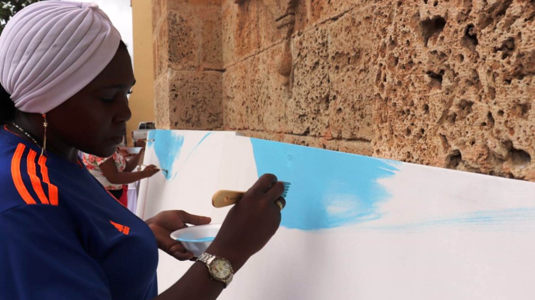 Mujeres víctimas del conflicto armado iniciaron mural, en Cartagena