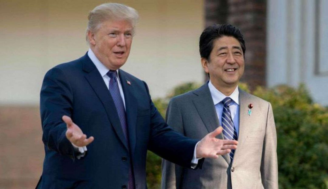 Trump llega a Japón en medio de crisis comercial asiática