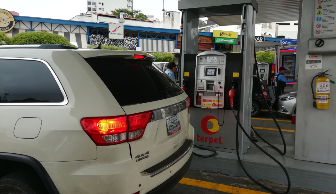 Escases de gasolina en la frontera: Gobierno colombiano enviara más gasolina a la frontera