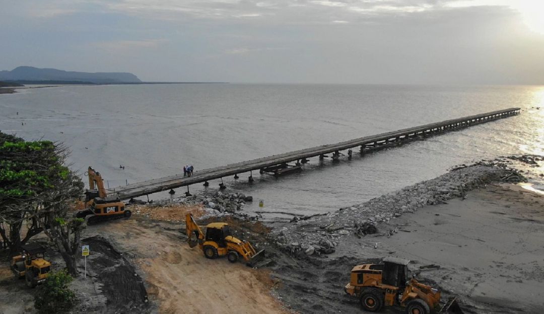 obras de reconstrucción del muelle de Puerto Colombia