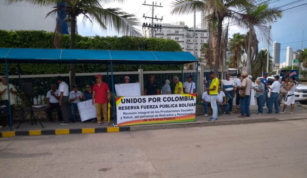 Pensionados fuerzas militares Cartagena: Pensionados de las Fuerzas Militares exigen garantías en Cartagena