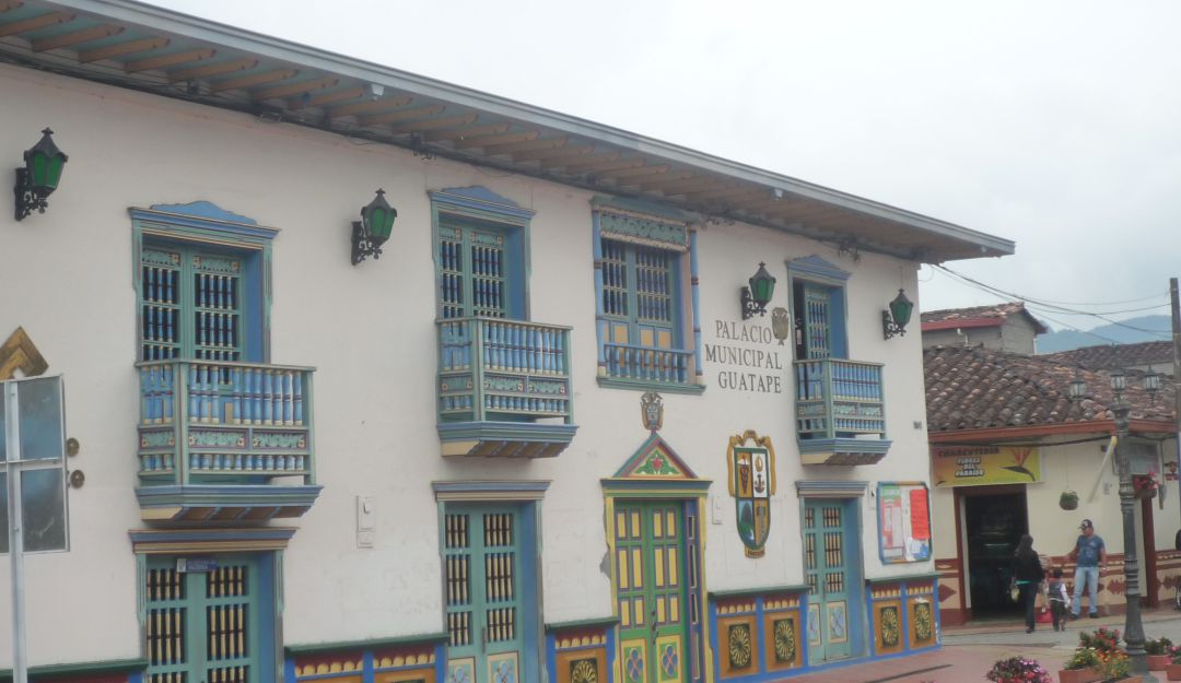 municipio sin icopor, iniciativas ambientales, aporte al relleno sanitario: Guatapé es el primer municipio libre de icopor