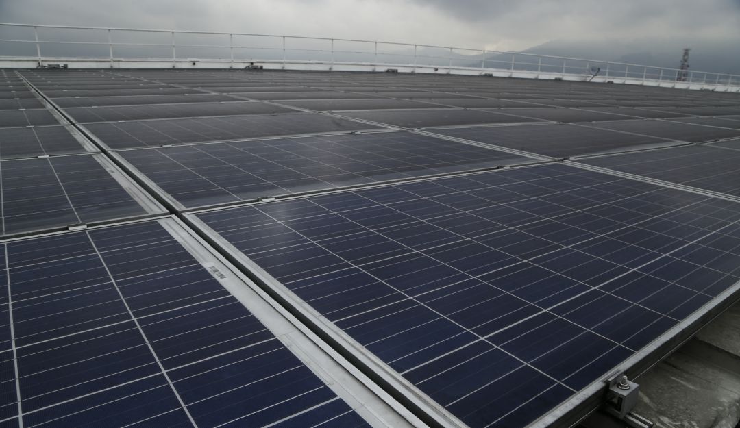Energía solar: Aprueban crédito al primer proyecto de generación de energía solar