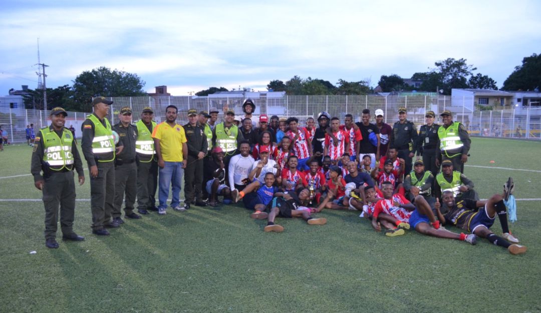 Pandillas torneo fútbol Cartagena: Cuatro pandillas disputaron un torneo de fútbol en Cartagena