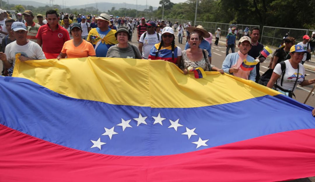 Gobierno entregará ayuda humanitaria almacenada en Cúcuta a venezolanos