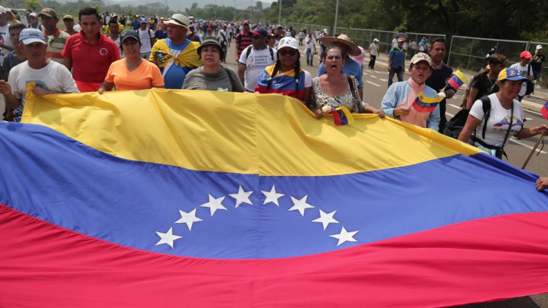 Gobierno entregará ayuda humanitaria almacenada en Cúcuta a venezolanos