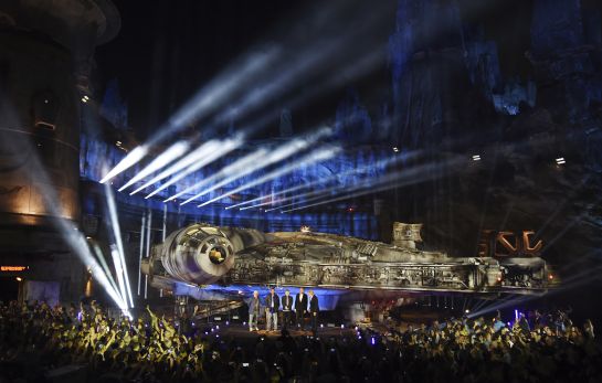 Parque de diversiones de Star Wars: Star Wars: Galaxy's Edge ofrece un nuevo mundo en Disneyland Parque de diversiones de Star Wars: Star Wars: Galaxy's Edge ofrece un nuevo mundo en Disneyland