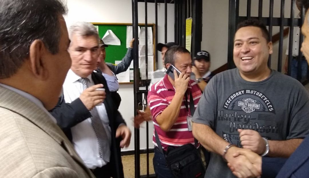 ALCALDES RIONEGRO SABANA DE TORRES POLICÍAS SANTANDER HOMICIDIOS PARAMILITA: Son seis los capturados con el alcalde de Rionegro