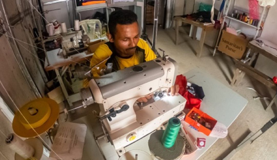https://caracol.com.co/tag/farc_fuerza_alternativa_revolucionaria_del_comun: El confeccionista de la reincorporación en Mesetas