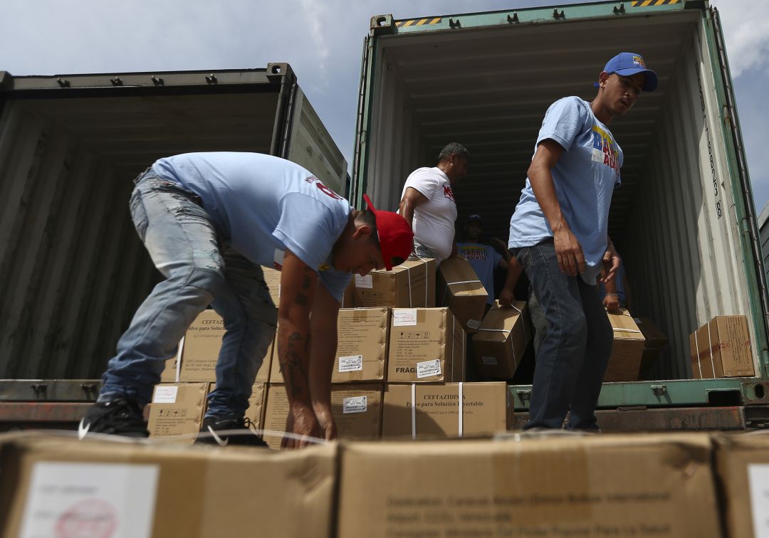 En libertad hombres que utilizaban venezolanos para reclamar ayudas