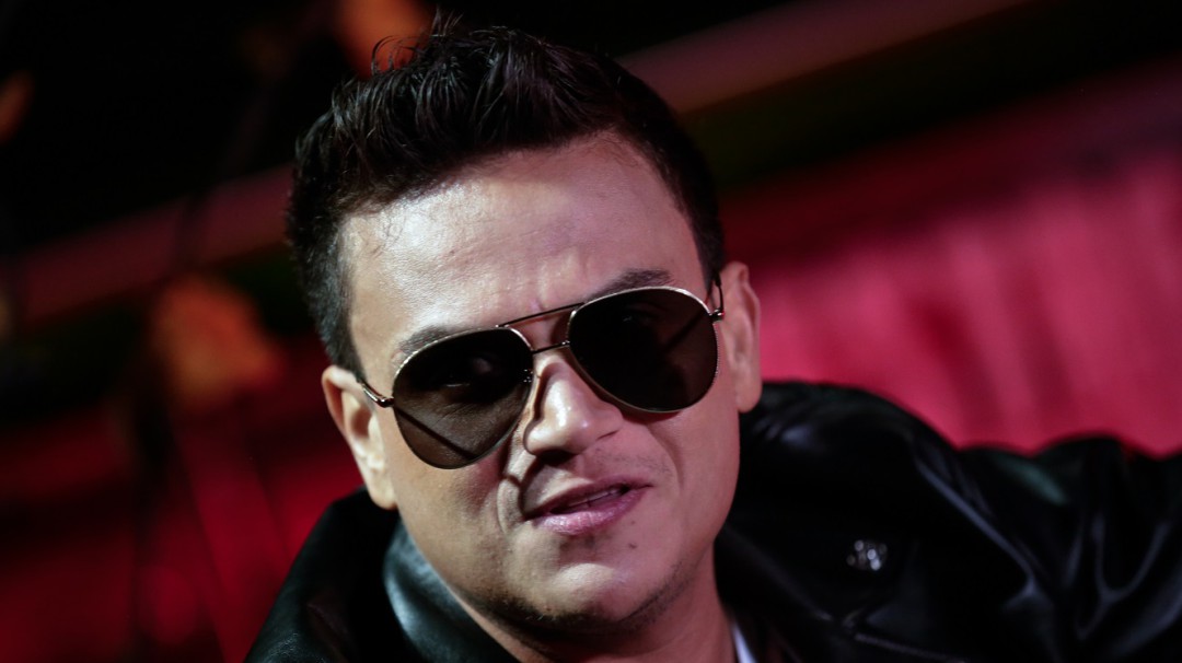 Video: la dura caída de Silvestre Dangond durante su concierto