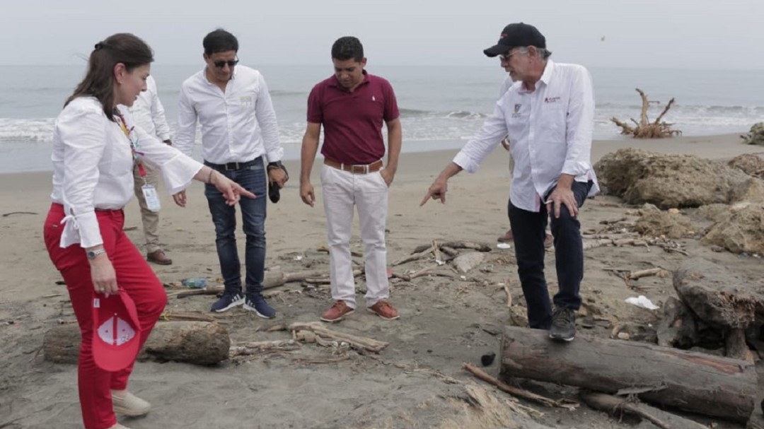 Contraloría inicia investigación por 'Isla de Basuras' en el Atlántico