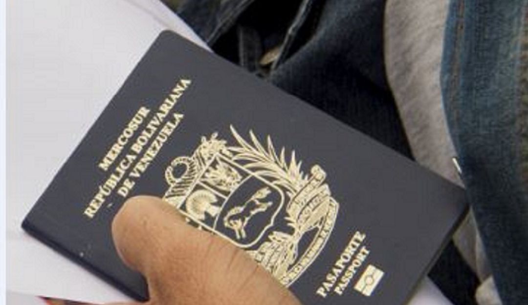 Pasaportes peruanos