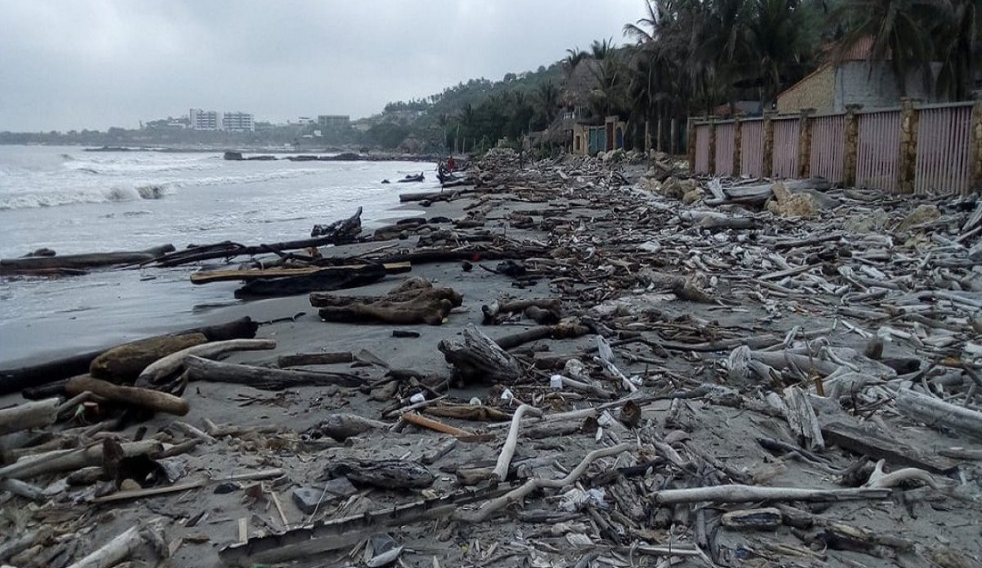Basuras Puerto Colombia: Más de 1.200 toneladas de basura recogen en las playas de Puerto Colombia