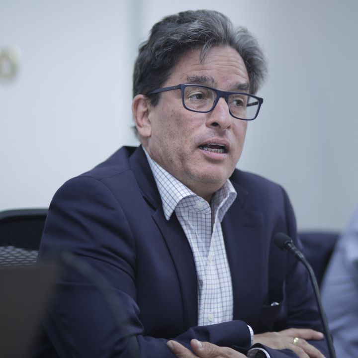 Minhacienda descarta una reforma tributaria en el corto plazo