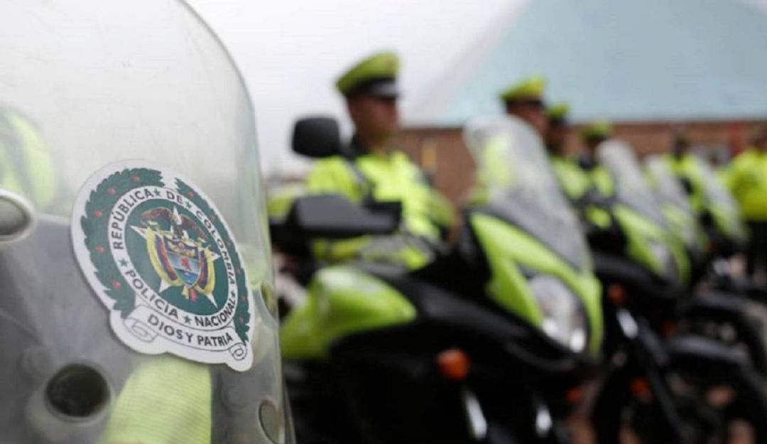 Policías