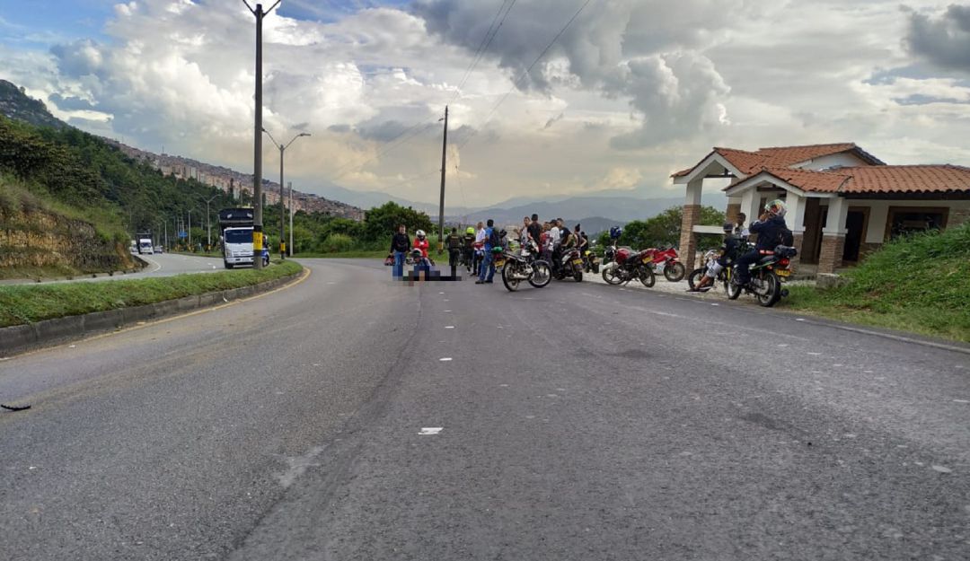Accidentalidad vial en Antioquia, ¡Ponte la 10!, muertos en vía Medellín-B: 24 personas han muerto en accidentes en la autopista Medellín–Bogotá
