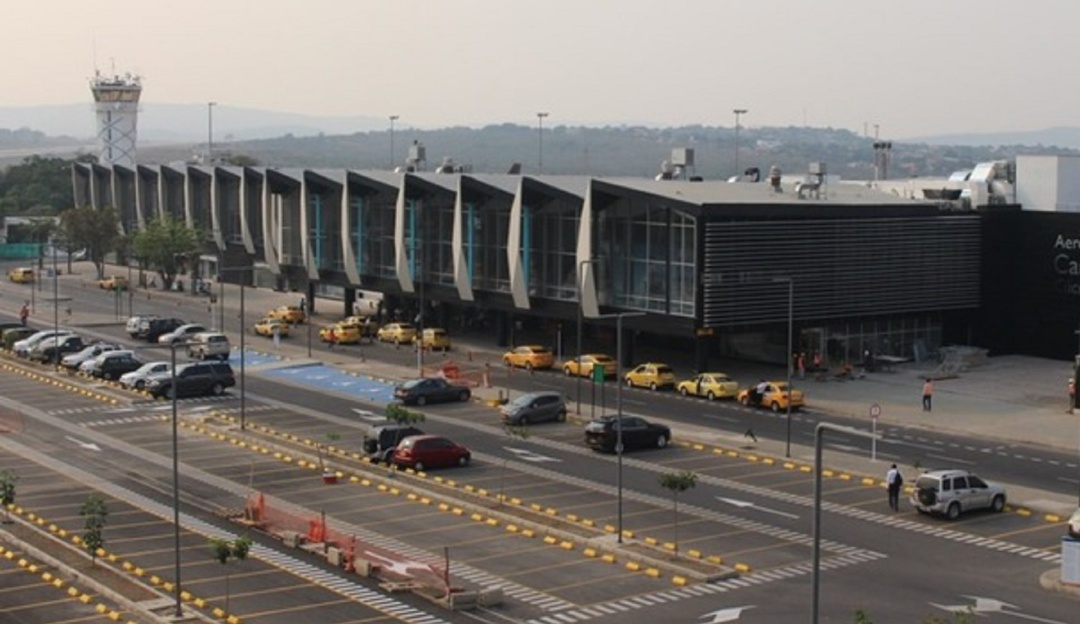 Aumenta flujo de viajeros por el aeropuerto Camilo Daza