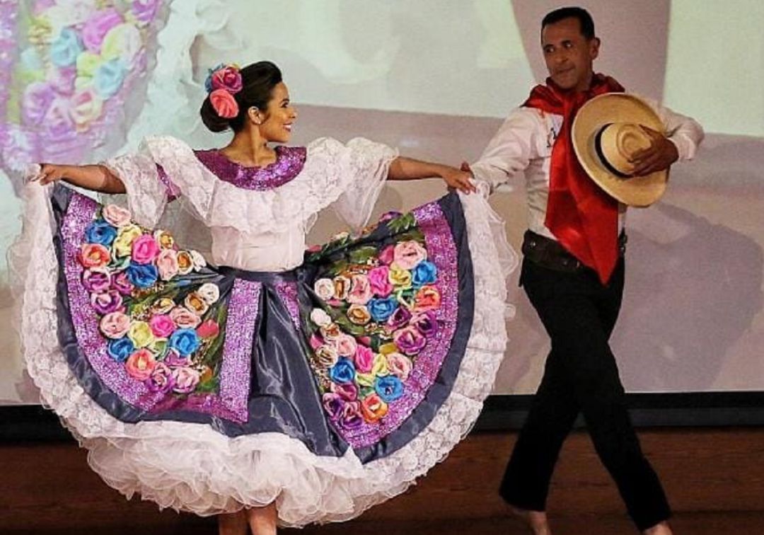 Comenzó el Festival Folclórico y Reinado Nacional del Bambuco 2019