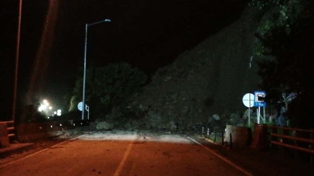 Detectan nuevas grietas en el kilómetro 58 de la vía al Llano