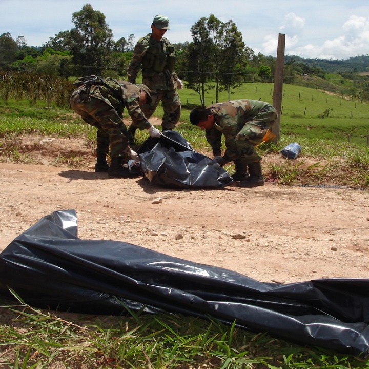 Condenan a 6 exguerrilleros por atentado que mató a 15 policías en el Cesar