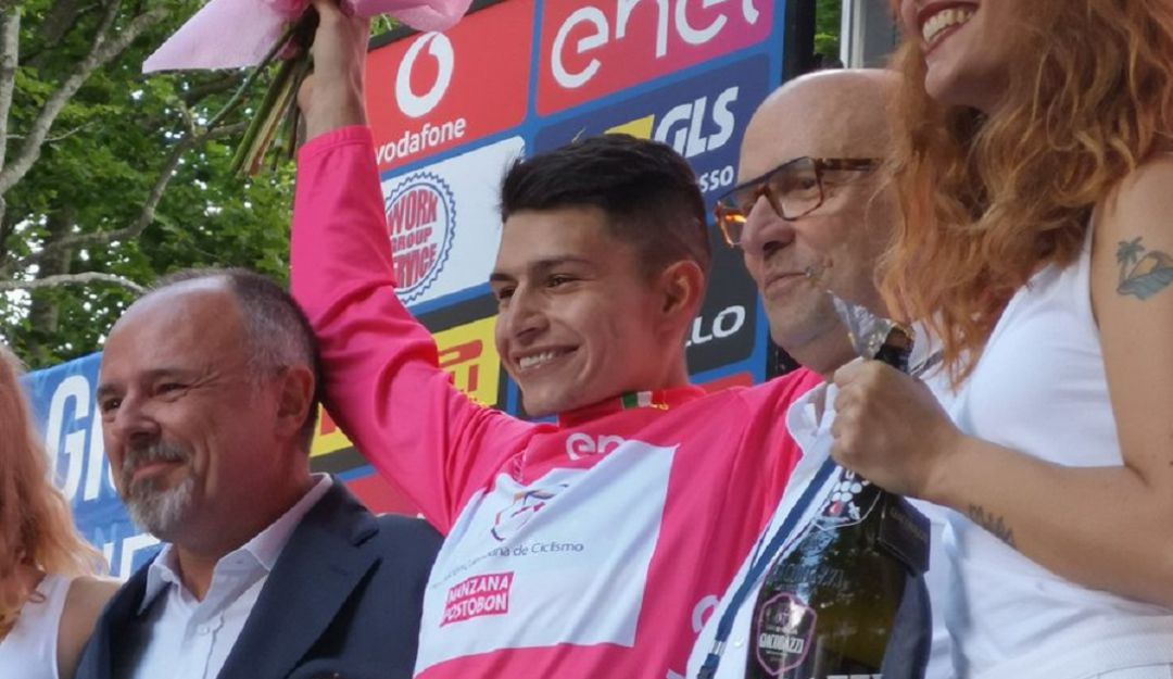 Ciclistas colombianos: Un colombiano es el líder del Giro de Italia Sub 23