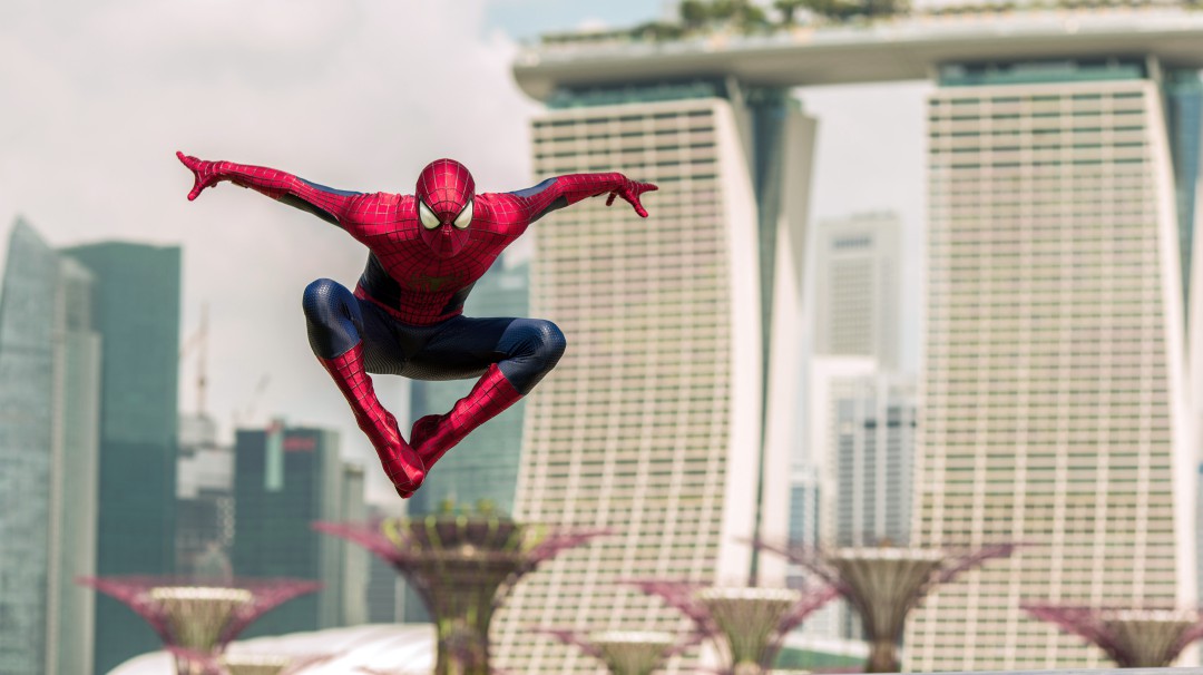 Nueva imagen de Spider-Man enloquece por su relación con los 4 fantásticos