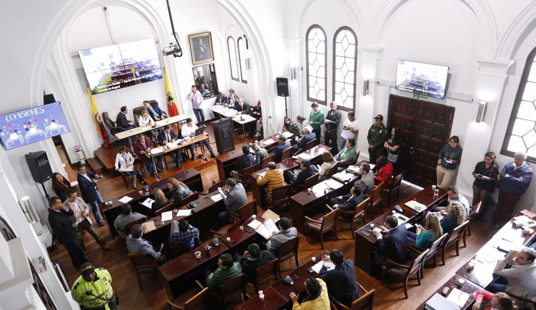 Consejo de Bogotá: Las plataformas digitales en el transporte, a debate en el Concejo