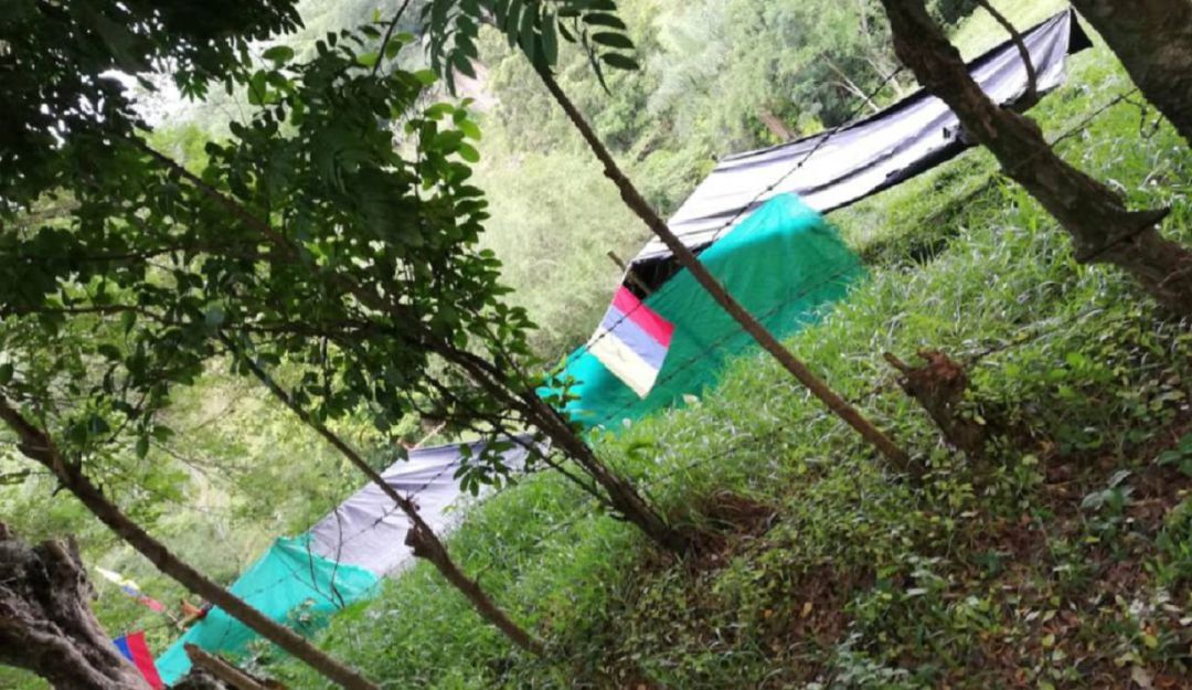 invasión desalojo familias: Invasores de lote en La Merced dicen que el Alcalde les prometió el terreno