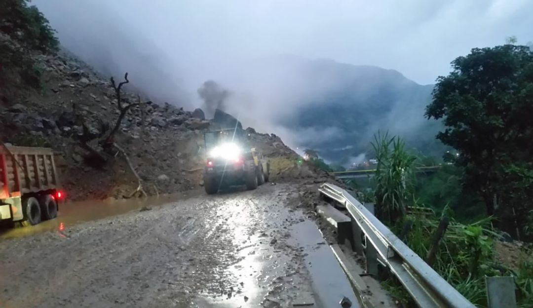 Derrumbes en vías: CCI: Derrumbes son responsabilidad de autoridades locales y ambientales
