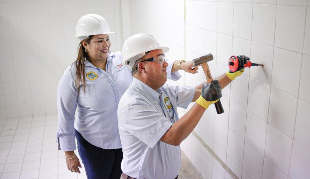 Obras mantenimiento Coliseo Chico de Hierro Cartagena: Arrancaron obras de mantenimiento en Coliseo Chico de Hierro en Cartagena