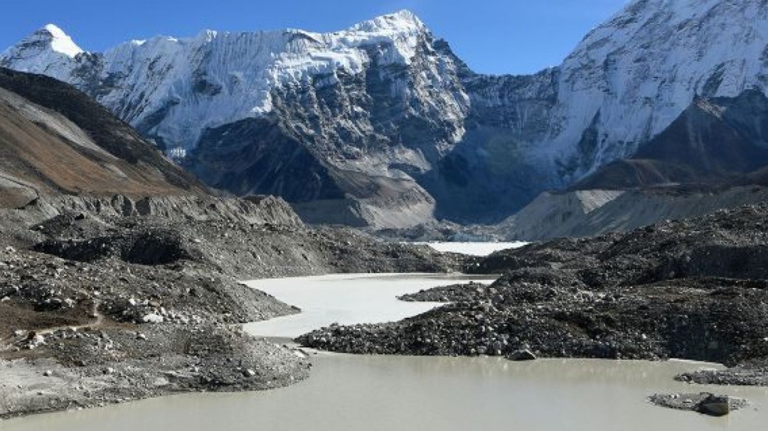 Glaciares del Himalaya se derriten dos veces más rápido que hace 20 años