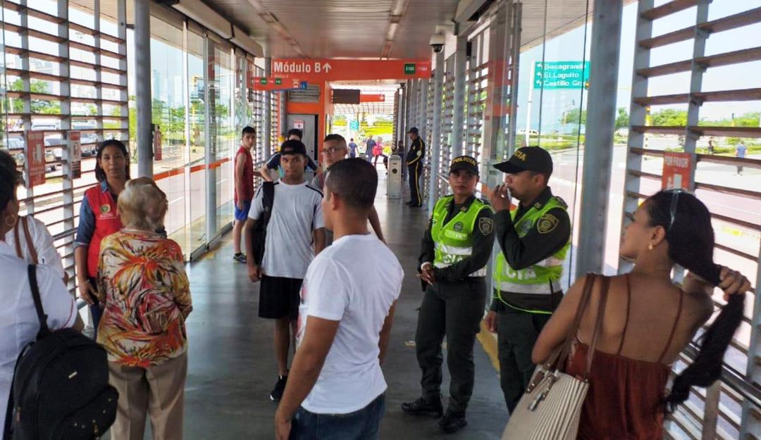 Bodeguita de Cartagena: 45 personas fueron requisadas en estación de la Bodeguita de Cartagena