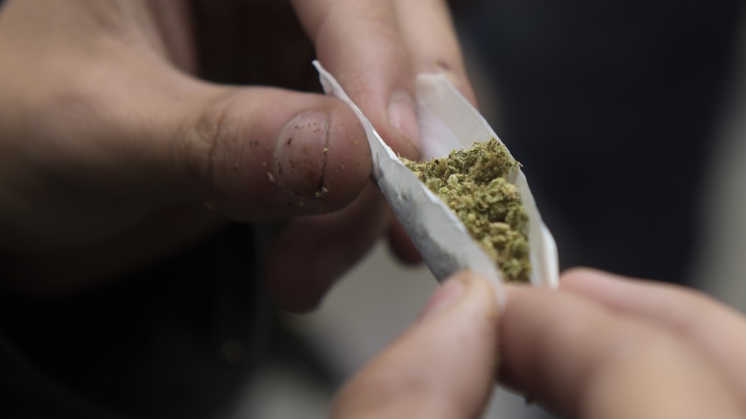 ¿El azúcar es más dañina que la marihuana o la cocaína?