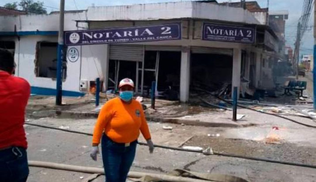 murio notario explosión: Murió notario por heridas durante explosión de gas en Yumbo